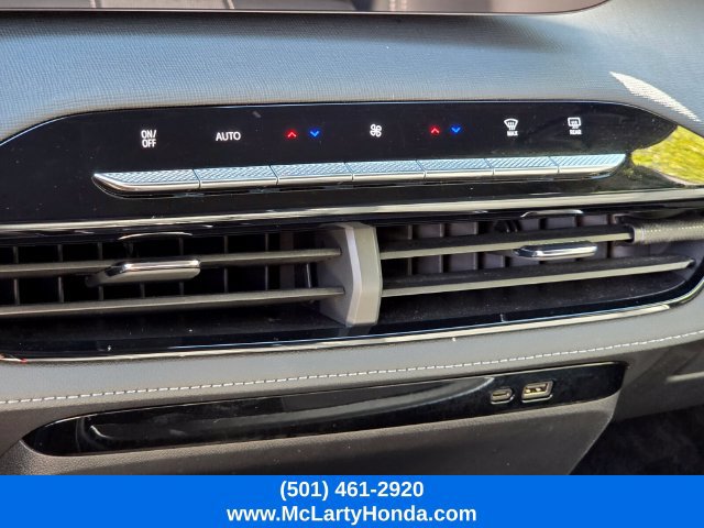 Used 2025 Buick Enclave Preferred FWD image 26