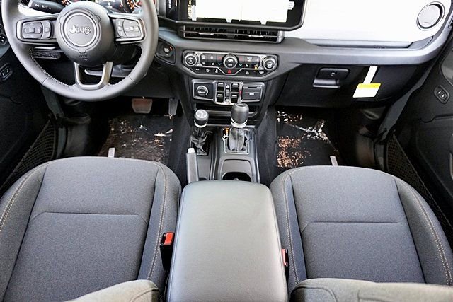 New 2025 Jeep Gladiator Sport S image 26