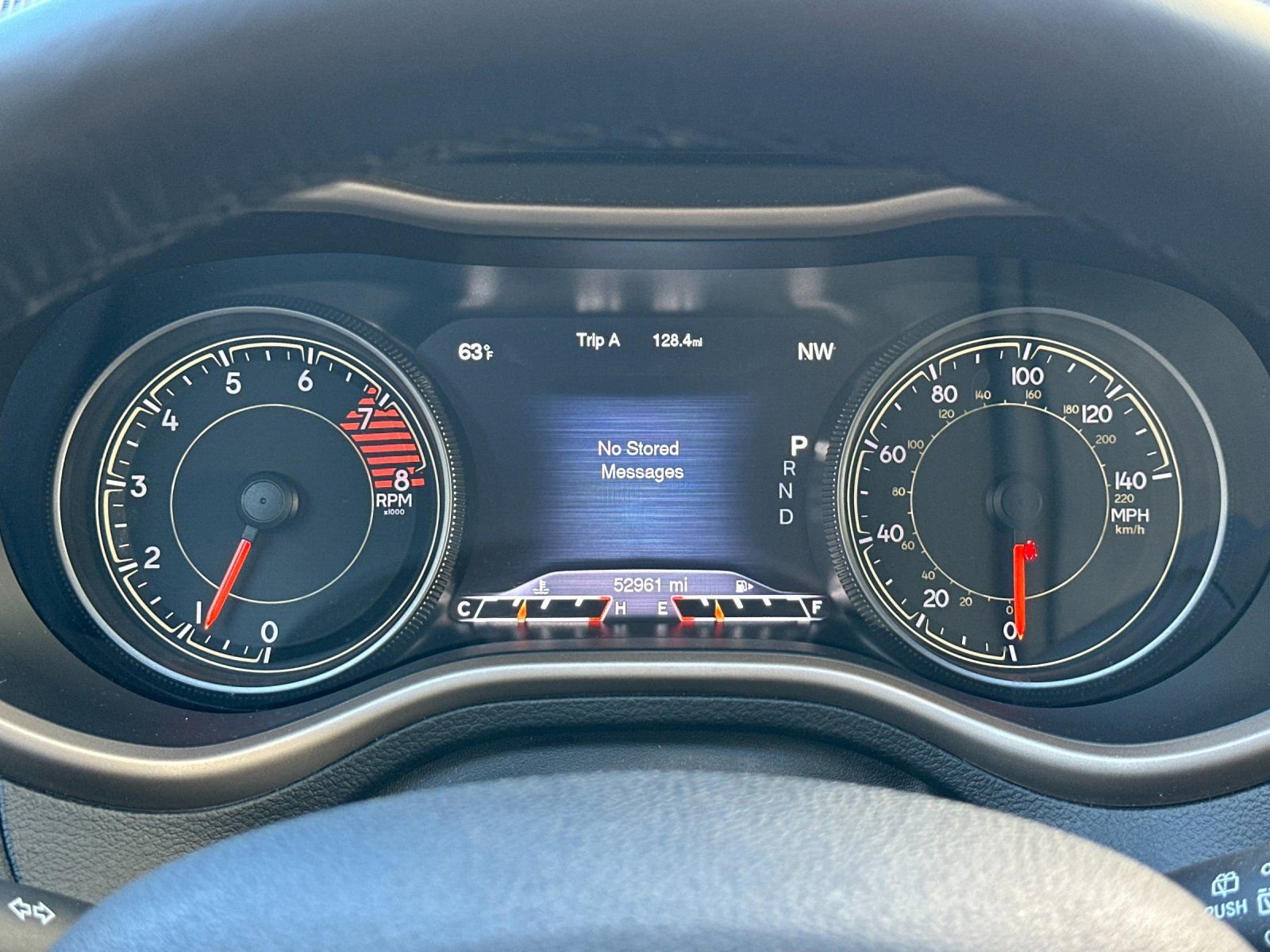 Used 2016 Jeep Cherokee Limited w/ Luxury Group image 32