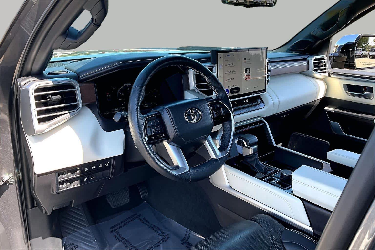 Used 2024 Toyota Tundra Capstone AWD/4WD image 17