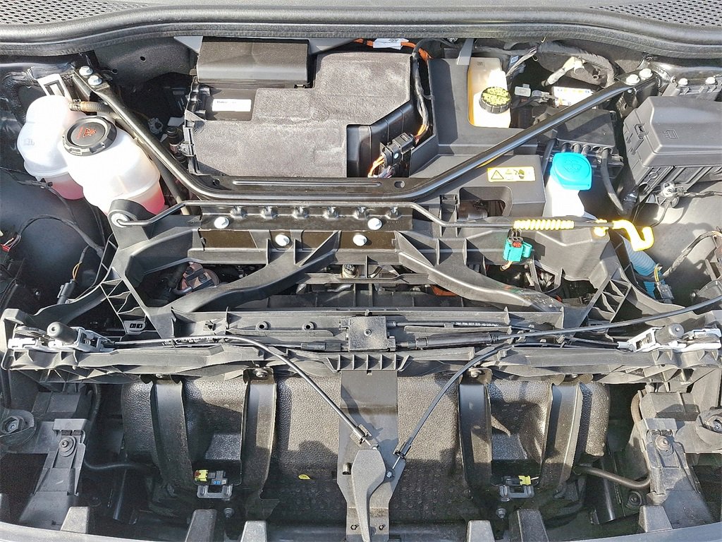 Used 2024 Audi Q4 e-tron Premium Plus image 27