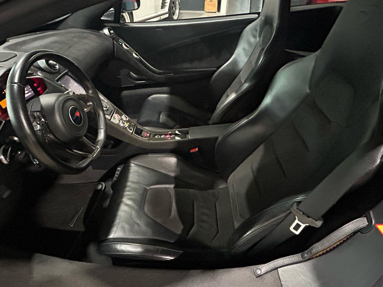 Used 2012 McLaren MP4-12C Coupe RWD image 13