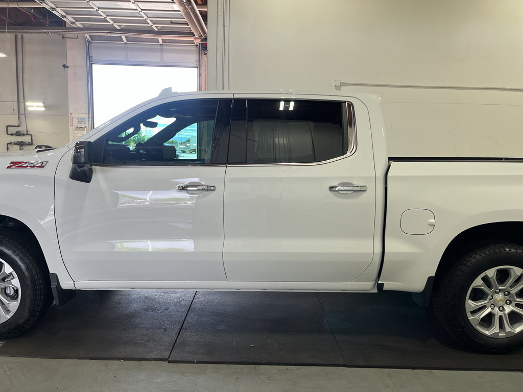 Certified 2026 Chevrolet Silverado 1500 LTZ w/ Technology Package AWD/4WD image 12