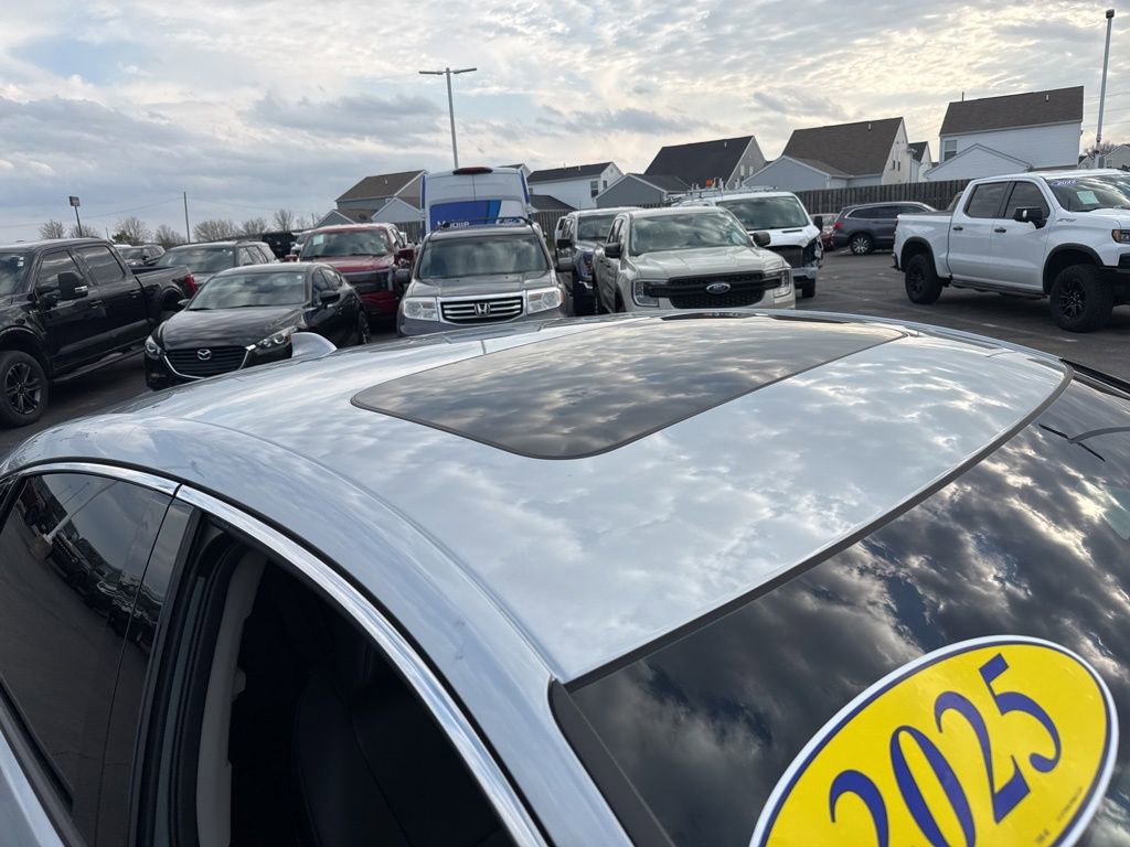 Used 2025 Honda Accord Touring image 48