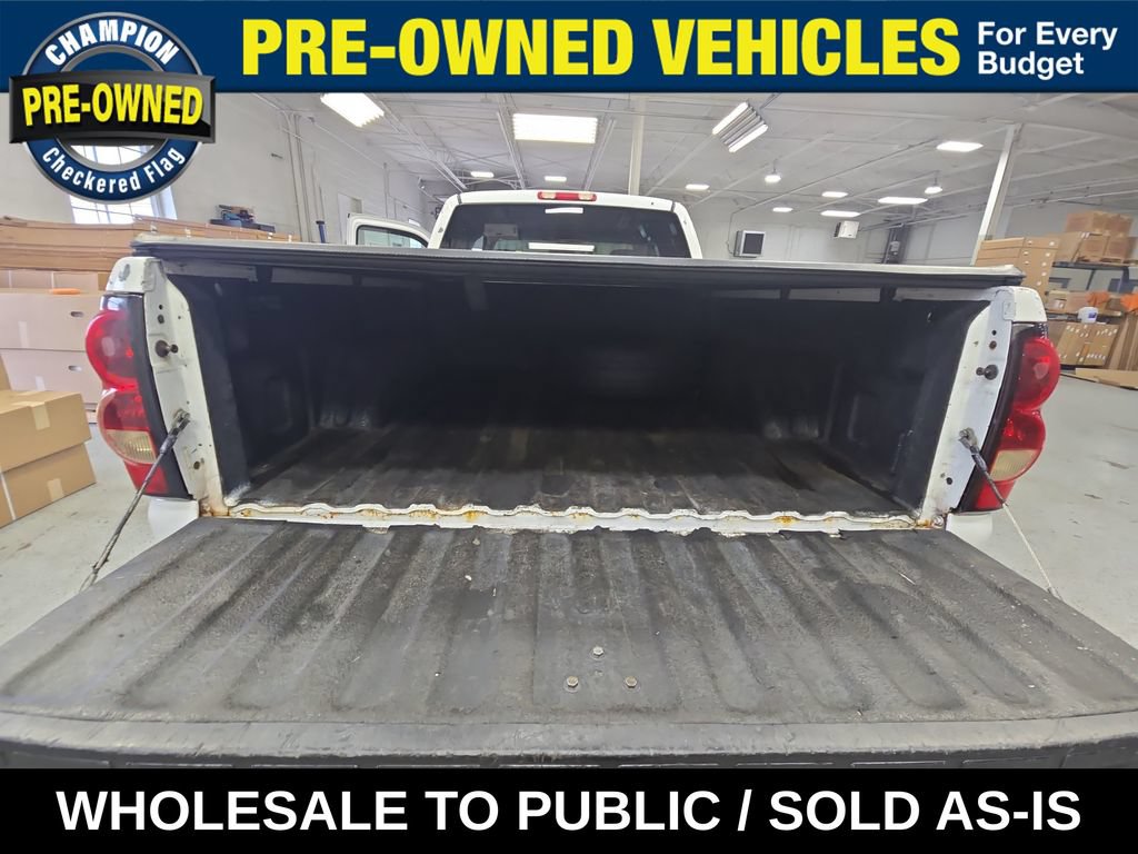 Used 2004 Chevrolet Silverado 1500 LS RWD image 27