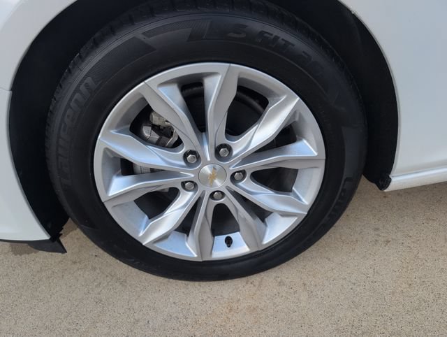 Certified 2023 Chevrolet Malibu LT FWD image 27