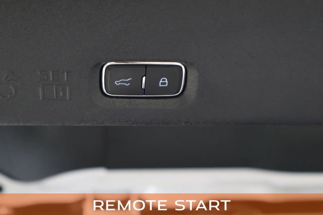 Used 2025 Ford Expedition Max King Ranch AWD/4WD image 17