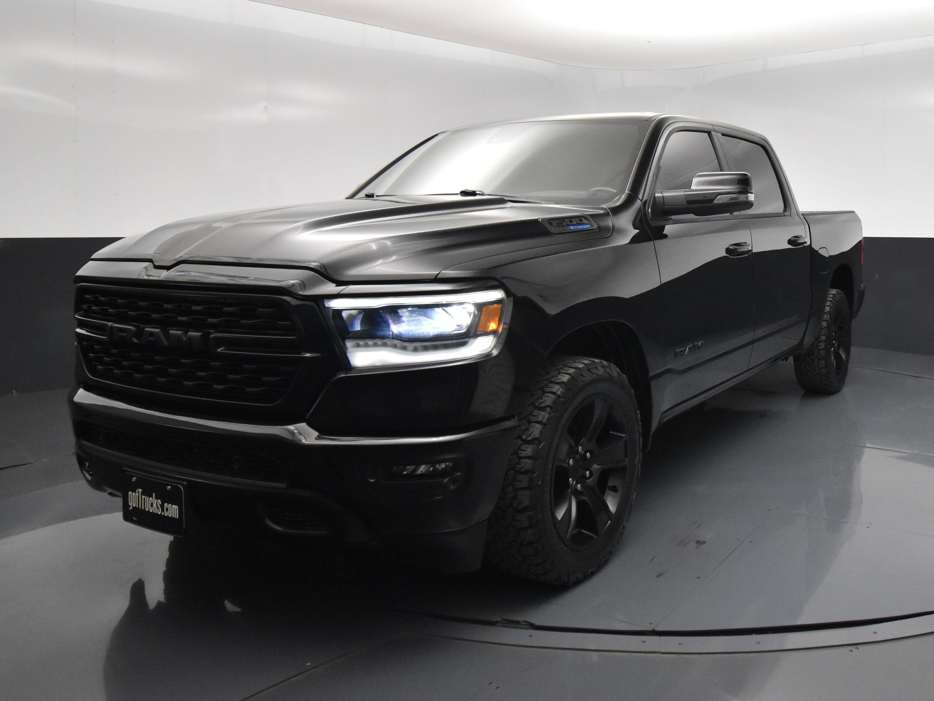 Used 2023 RAM 1500 Big Horn AWD/4WD image 2