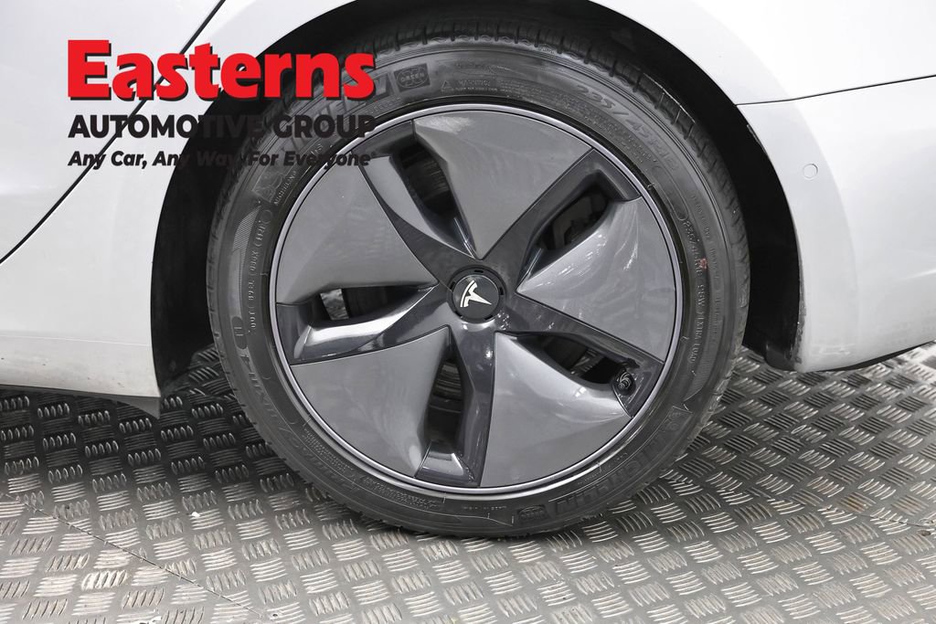 Used 2018 Tesla Model 3 Long Range image 29