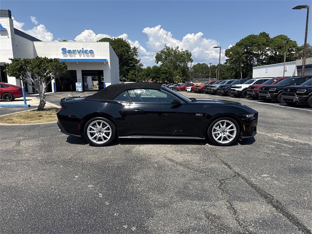 Used 2024 Ford Mustang GT Premium image 6