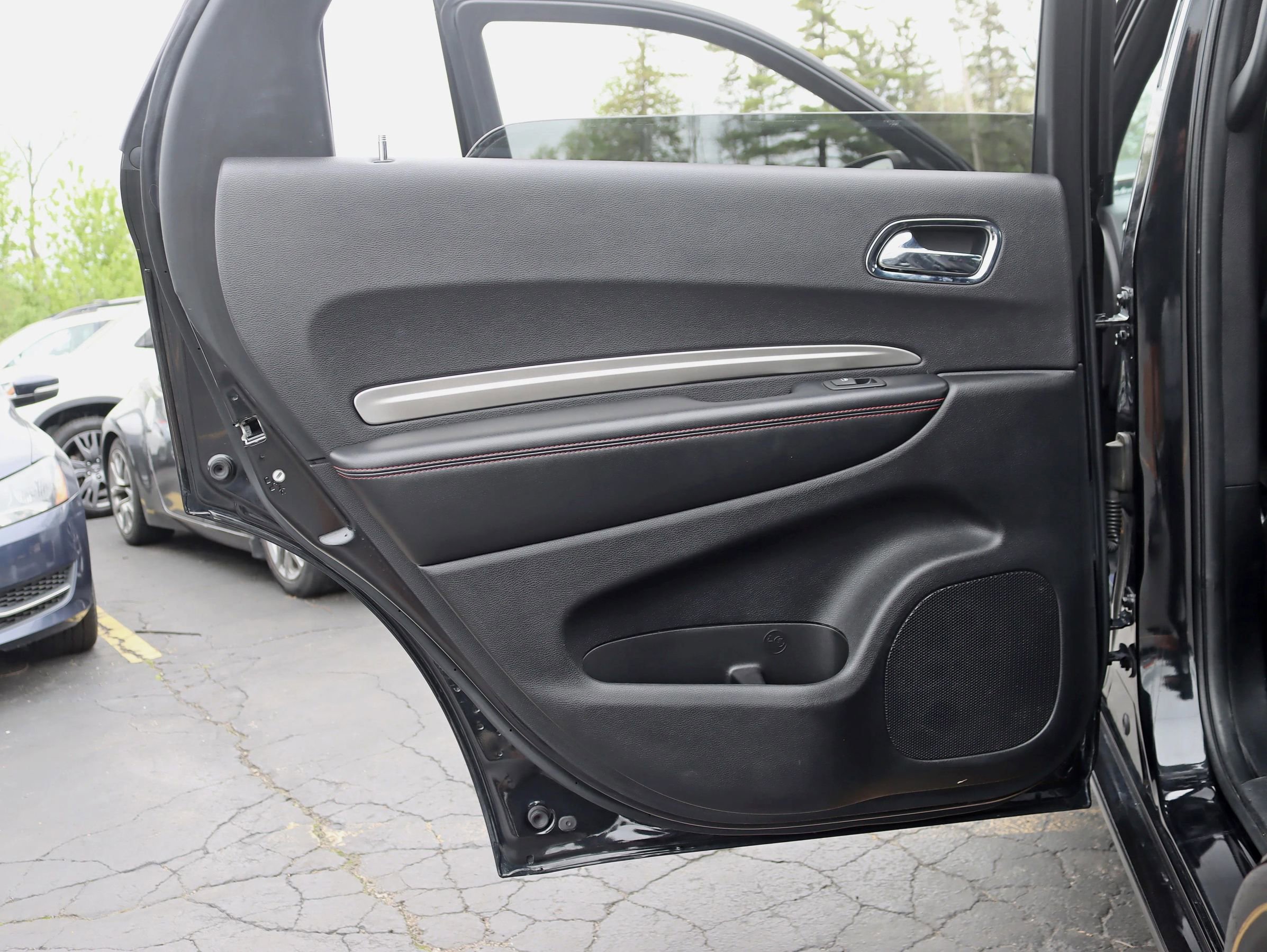 Used 2015 Dodge Durango R/T w/ Trailer Tow Group IV AWD/4WD image 38