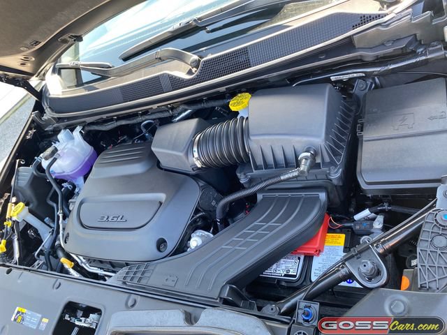 New 2027 Chrysler Pacifica Limited AWD/4WD image 29