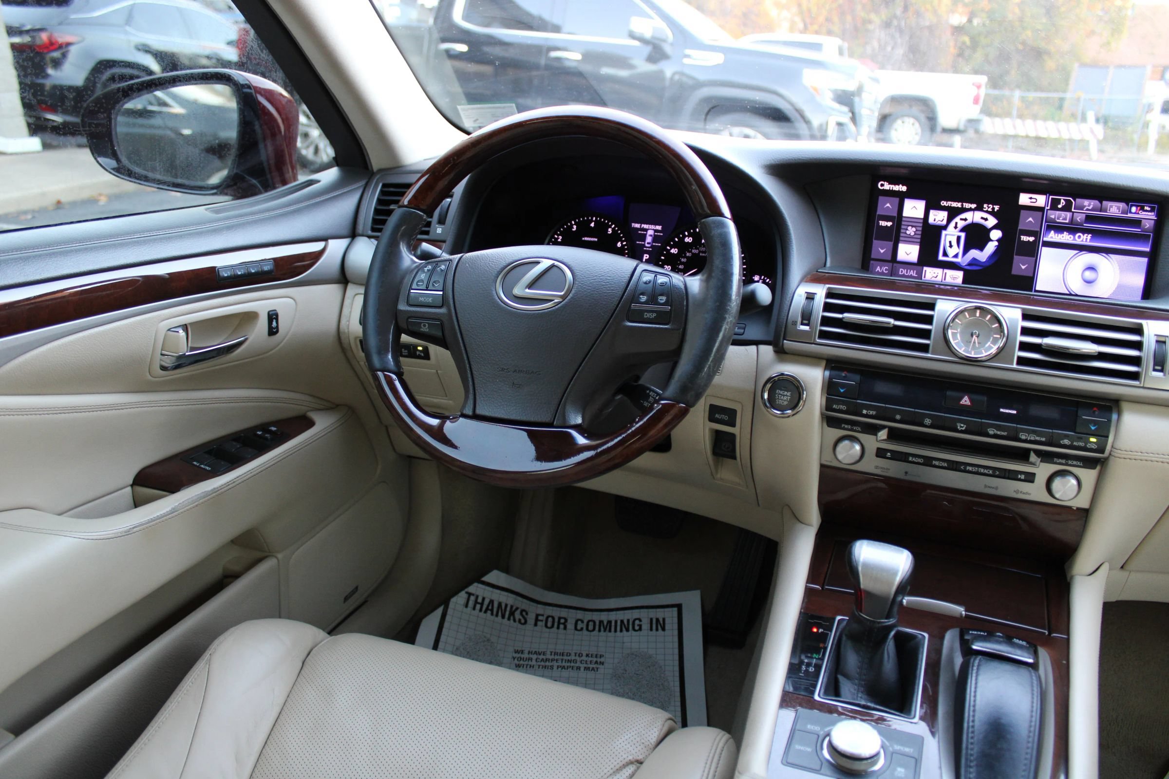 Used 2013 Lexus LS 460 w/ Comfort Pkg RWD image 15