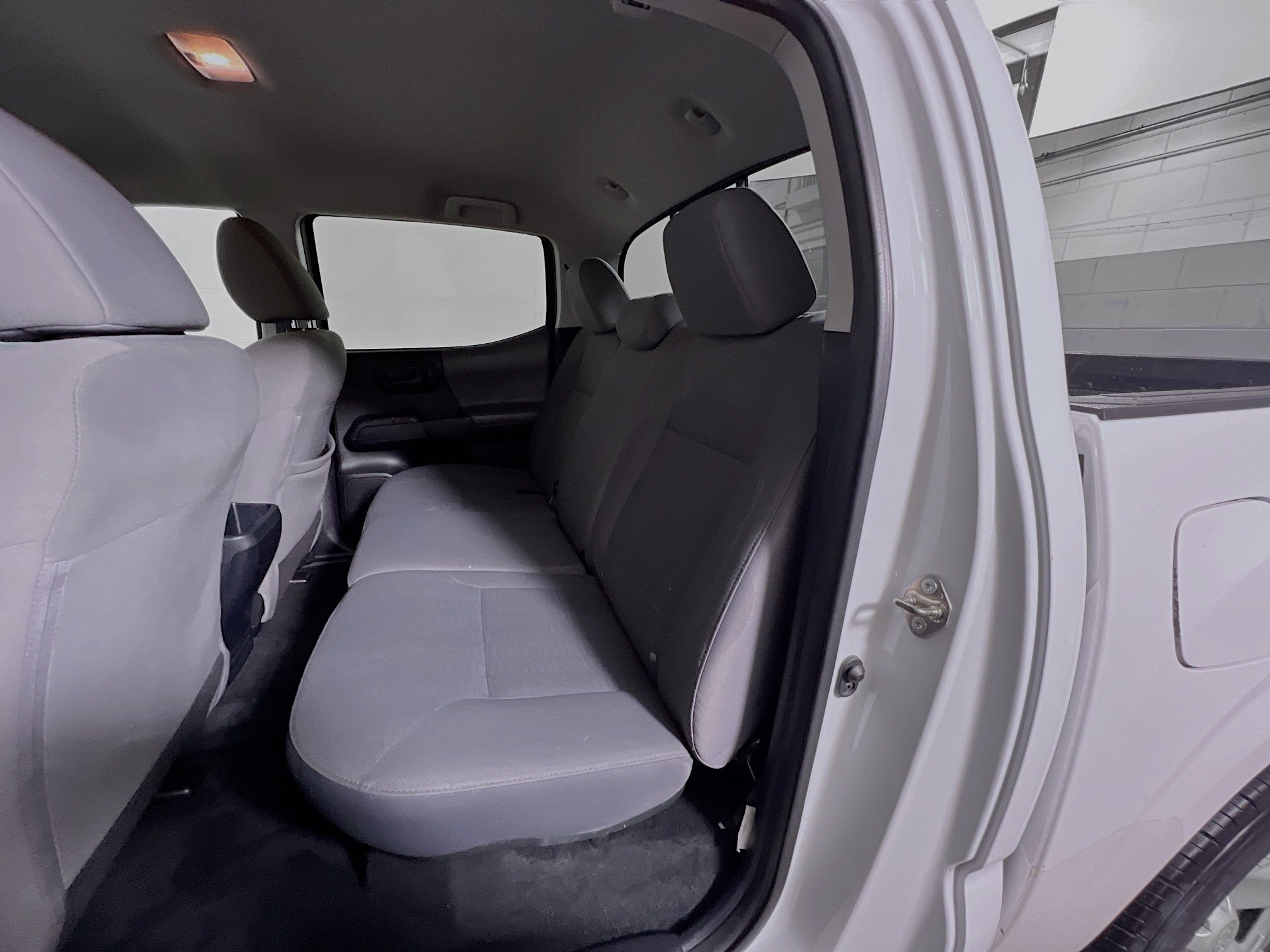 Used 2019 Toyota Tacoma SR w/ SR Convenience Package RWD image 27