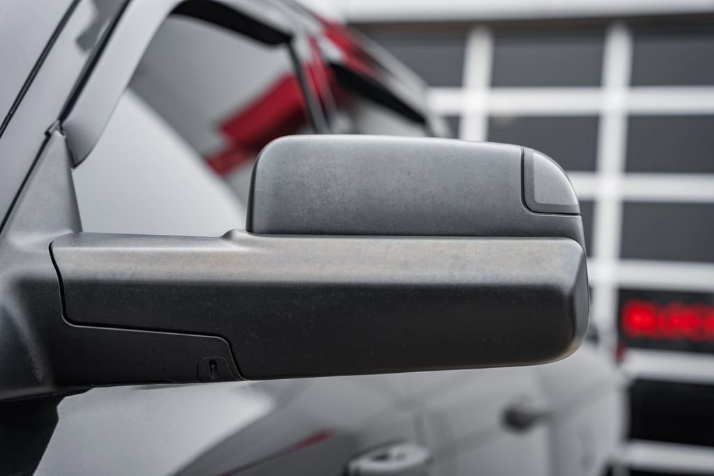 Used 2016 RAM 2500 Big Horn w/ Black Appearance Group image 22