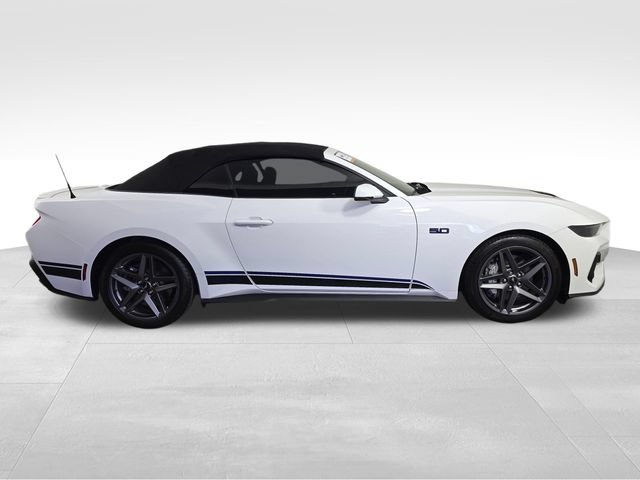 Certified 2025 Ford Mustang GT RWD image 8