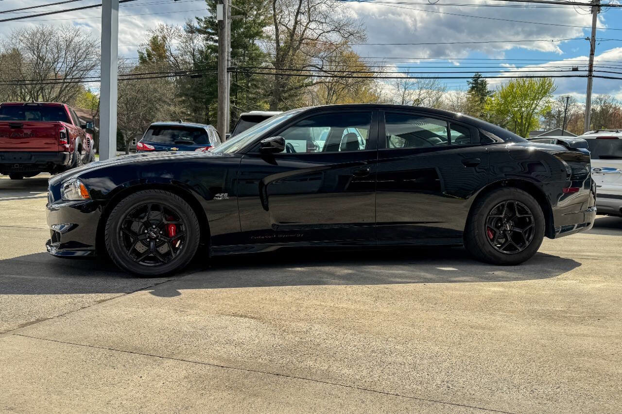 Used 2013 Dodge Charger SRT8 w/ Adaptive Cruise Control Group RWD image 9