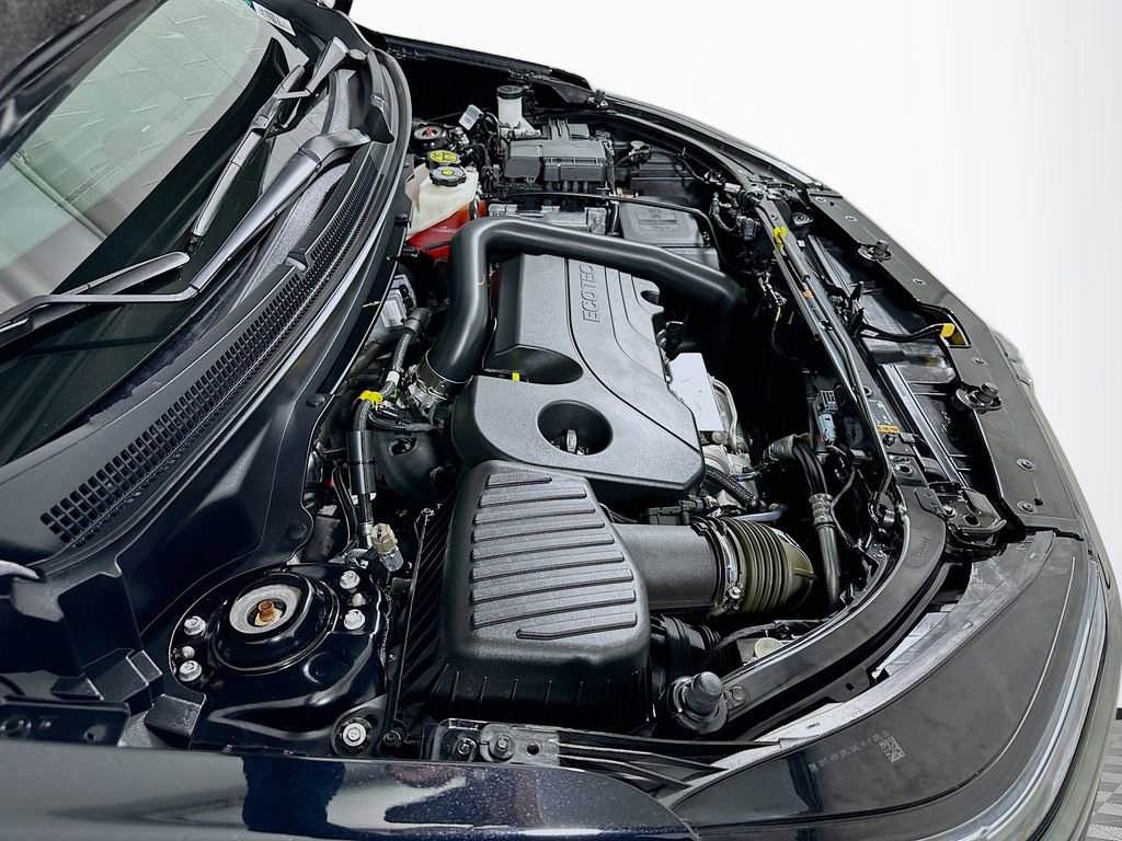 Used 2023 Chevrolet Equinox RS w/ RS Leather Package image 23