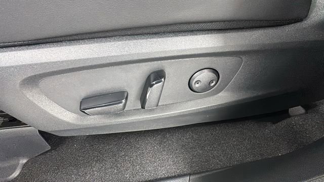 New 2026 Nissan Pathfinder Platinum image 11