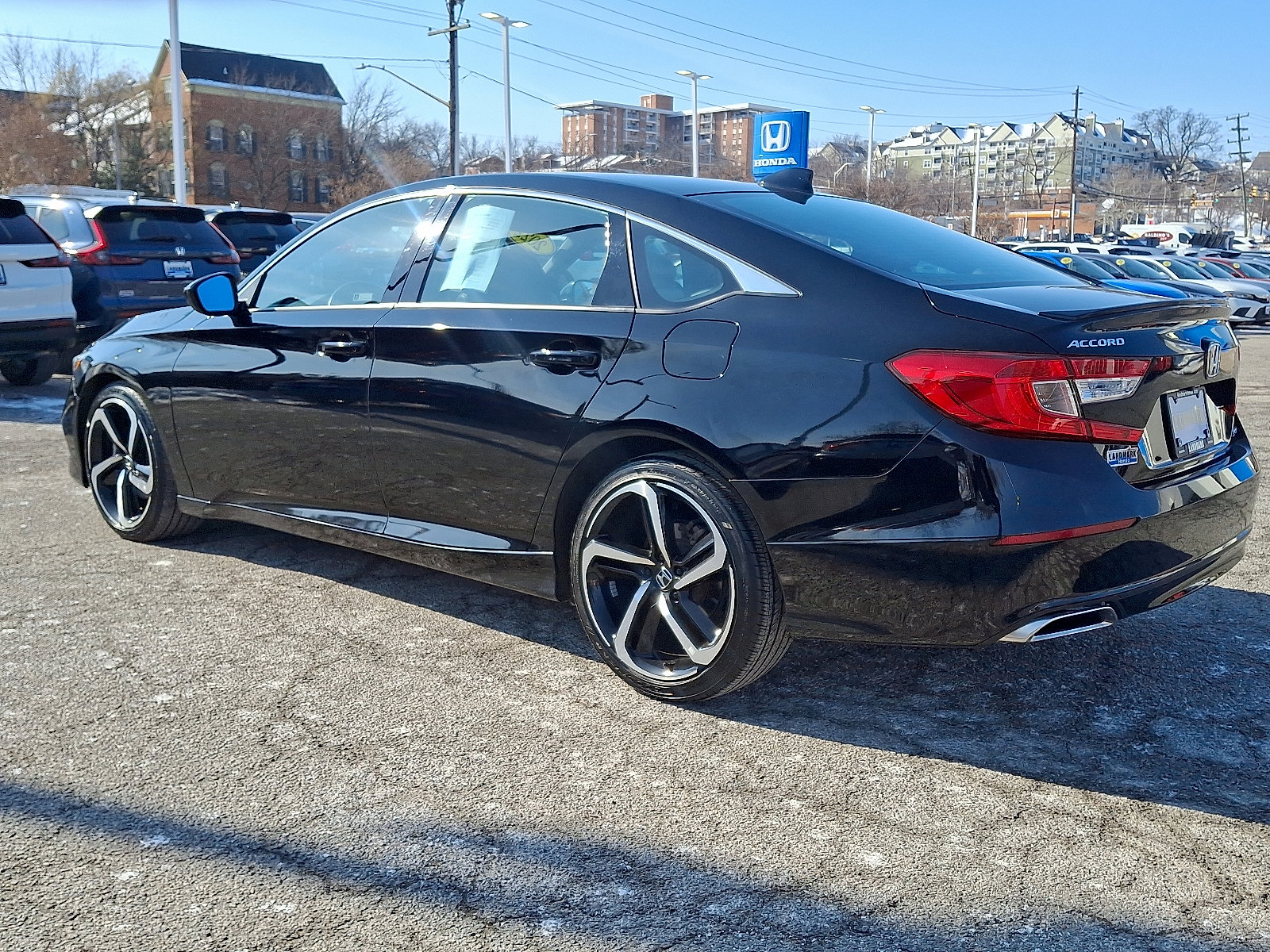 Used 2022 Honda Accord Sport image 6