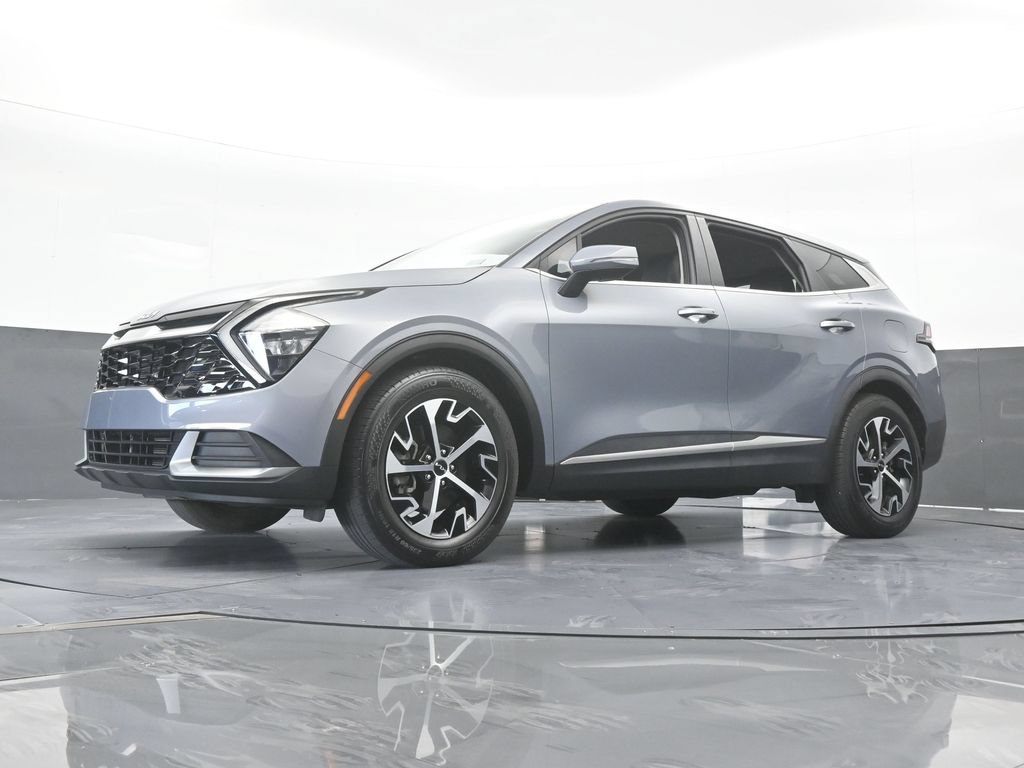 Used 2023 Kia Sportage EX FWD image 58