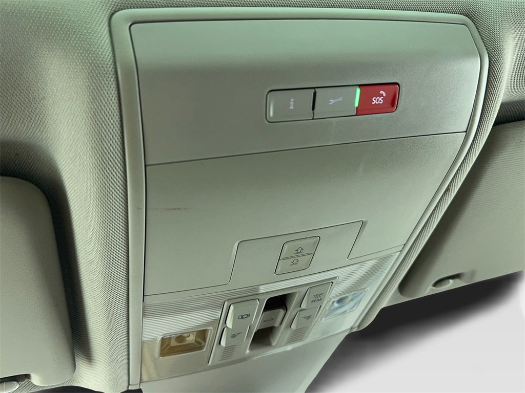 Used 2023 Volkswagen Atlas SEL image 38