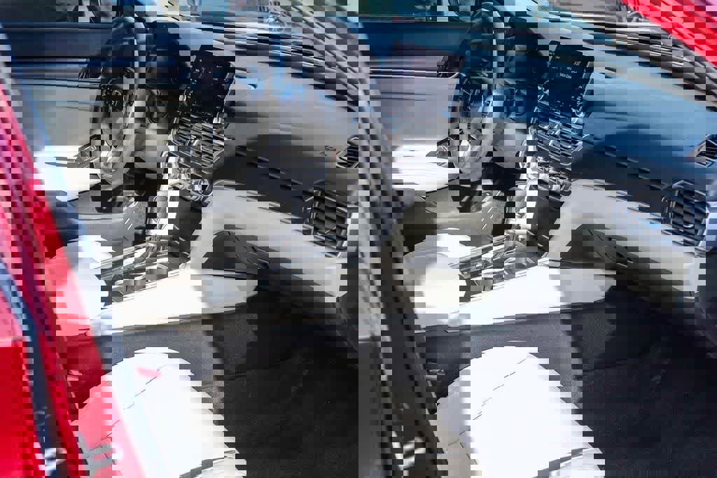 Used 2018 Honda Accord LX image 15