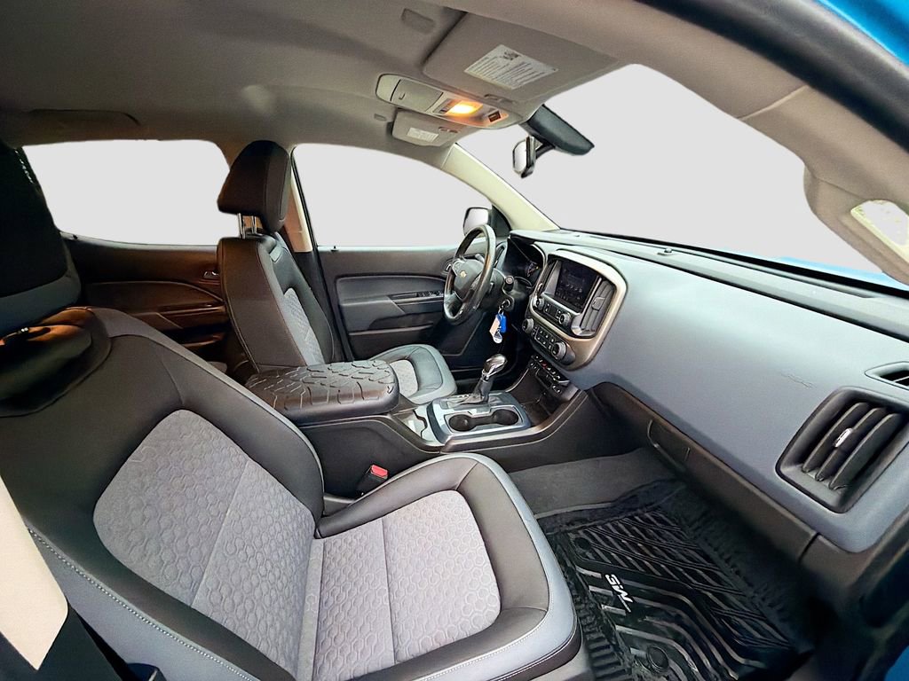 Used 2022 Chevrolet Colorado Z71 image 35