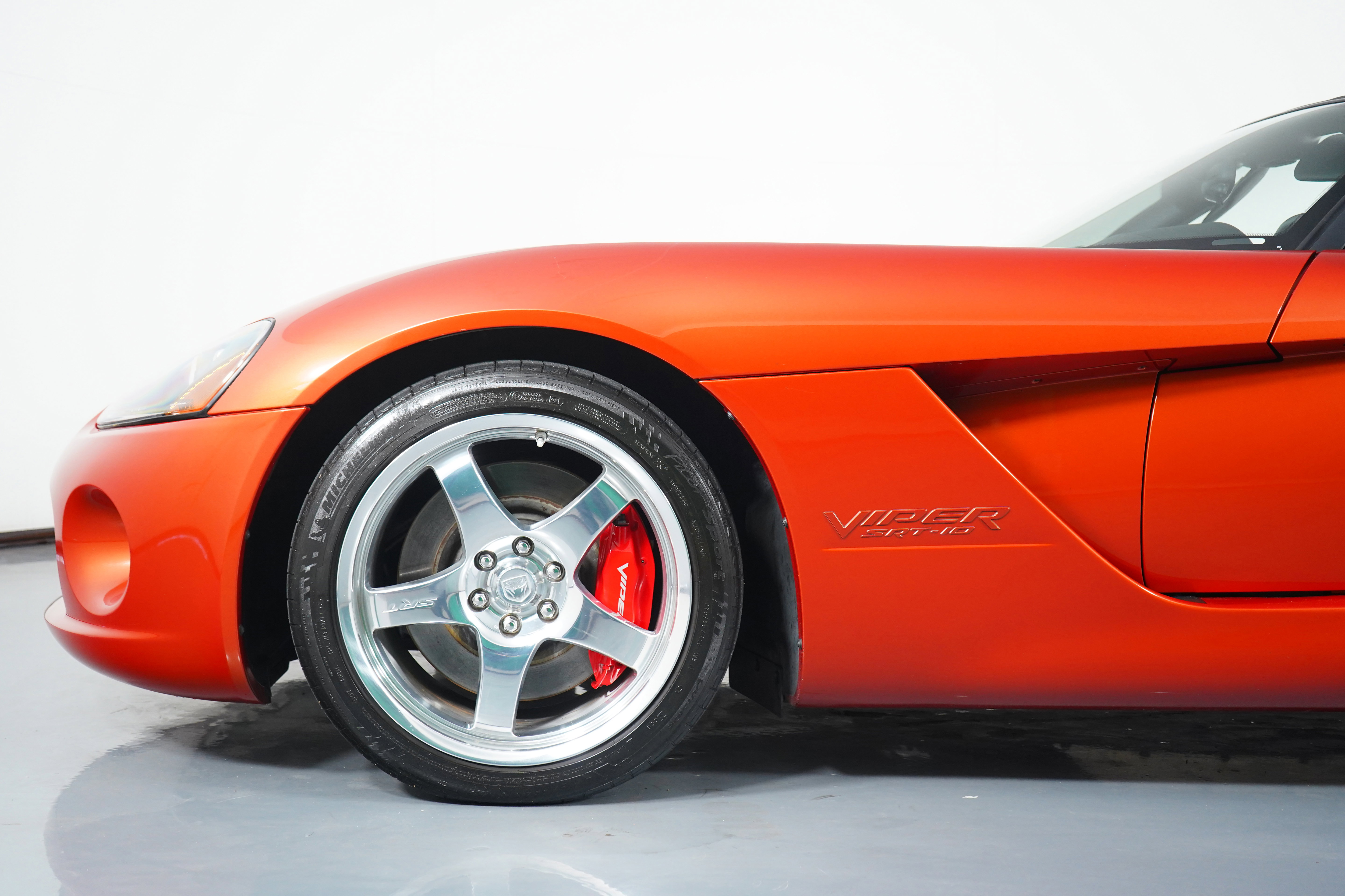 Used 2005 Dodge Viper SRT-10 w/ Copperhead Edition Group image 22