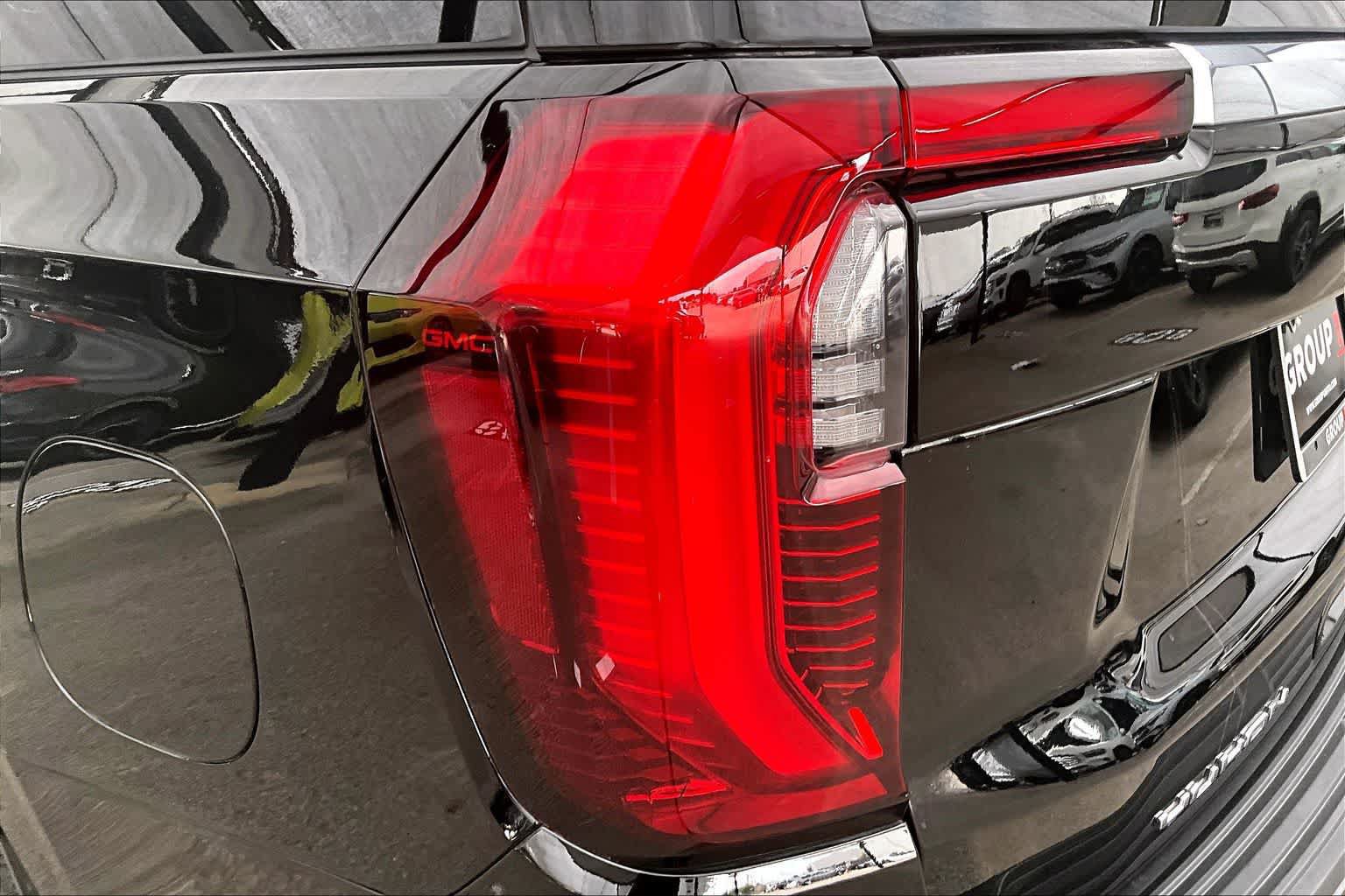 Used 2026 GMC Yukon Denali AWD/4WD image 29