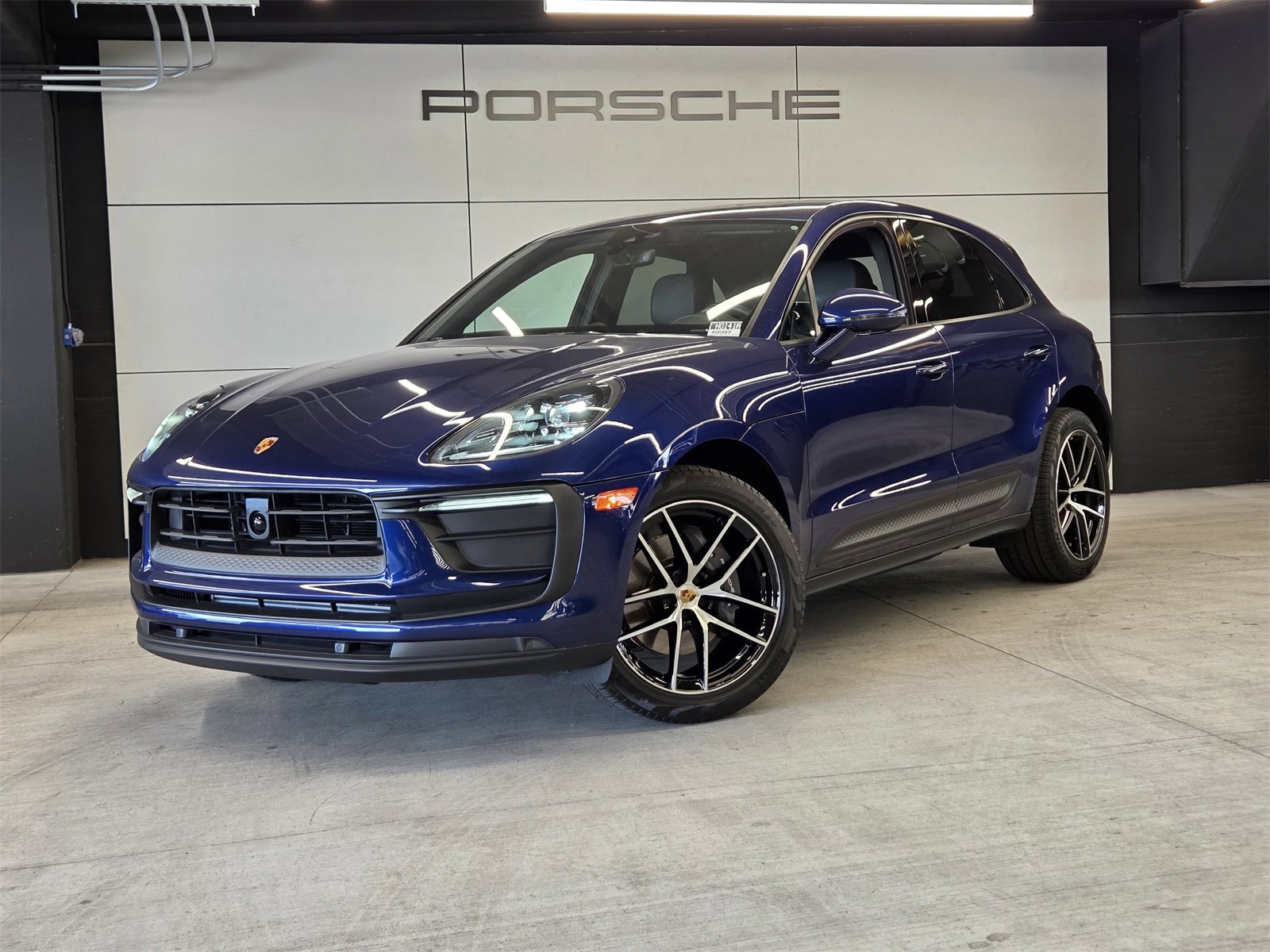 Certified 2023 Porsche Macan