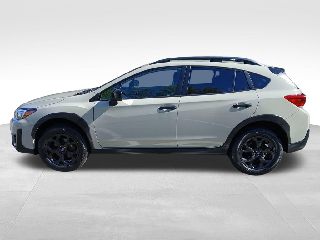 Used 2023 Subaru Crosstrek 2.0i Premium w/ Special Edition AWD/4WD image 5