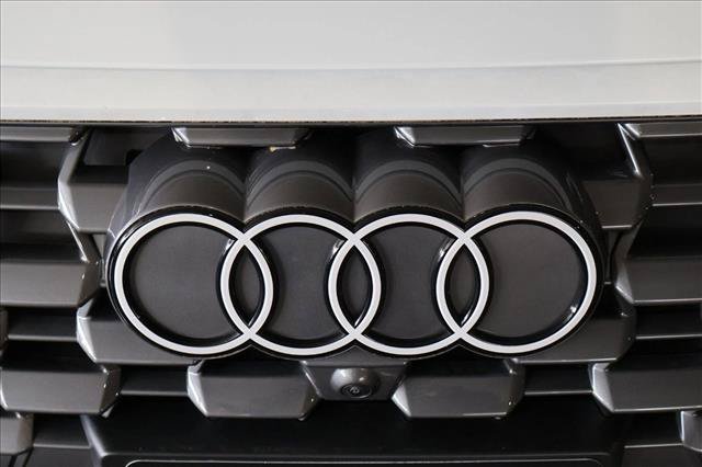 Used 2025 Audi Q5 Premium Plus w/ Premium Plus AWD/4WD image 29
