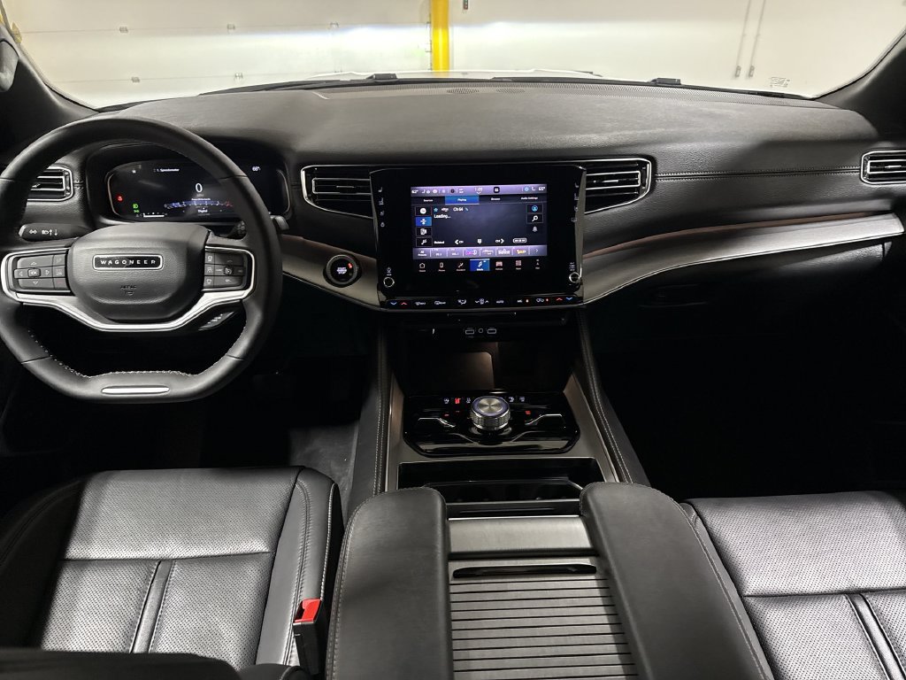 Used 2025 Jeep Wagoneer Series II AWD/4WD image 10