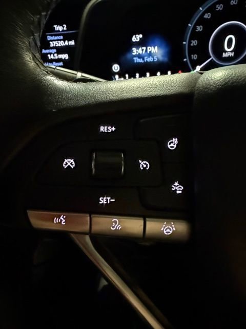 Used 2022 Cadillac Escalade ESV Sport w/ LPO, ONYX Package image 18