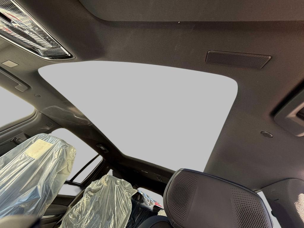 New 2025 Cadillac Escalade IQ Luxury 1 AWD/4WD image 19