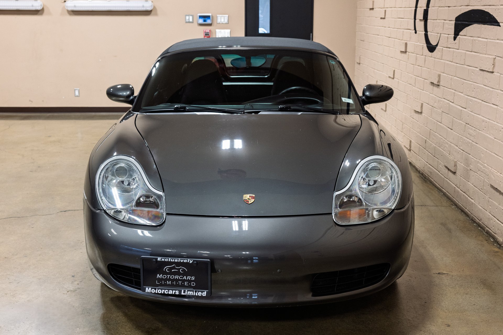 Used 2001 Porsche Boxster RWD image 12