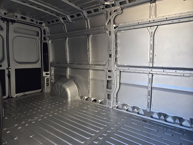 Used 2025 RAM ProMaster 2500 image 30