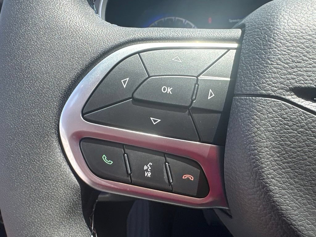 New 2027 Chrysler Pacifica Select FWD image 14
