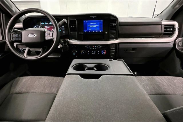 Used 2025 Ford F250 XLT AWD/4WD image 17