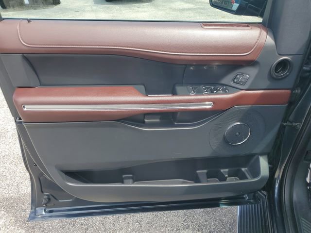 Certified 2023 Ford Expedition Limited image 19