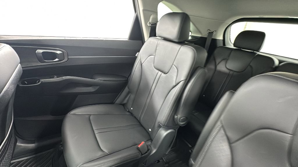 New 2025 Kia Sorento X-Line EX image 14