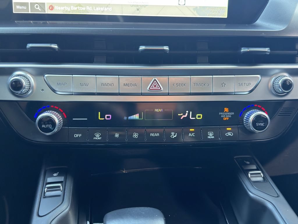 Certified 2023 Kia Telluride S w/ S Sunroof Package AWD/4WD image 31