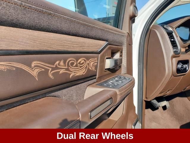 Used 2025 RAM 3500 Longhorn image 10