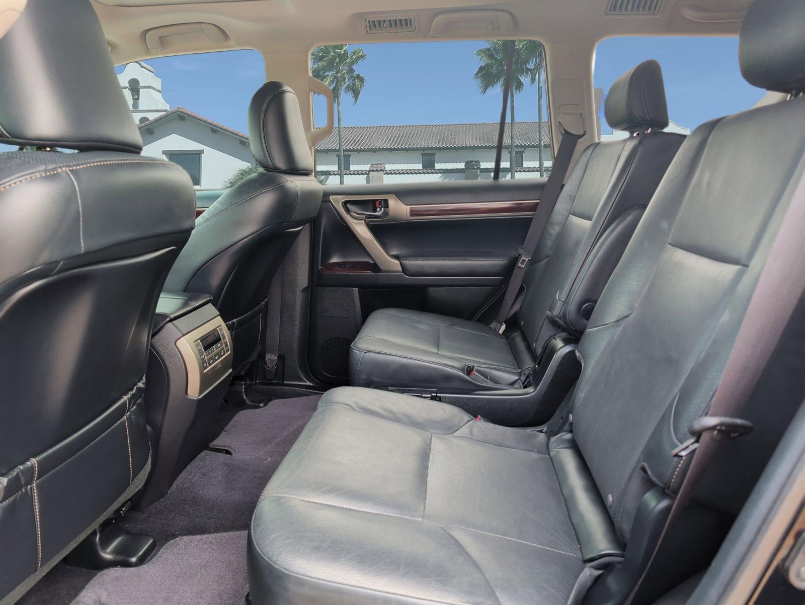 Used 2019 Lexus GX 460 Premium image 20