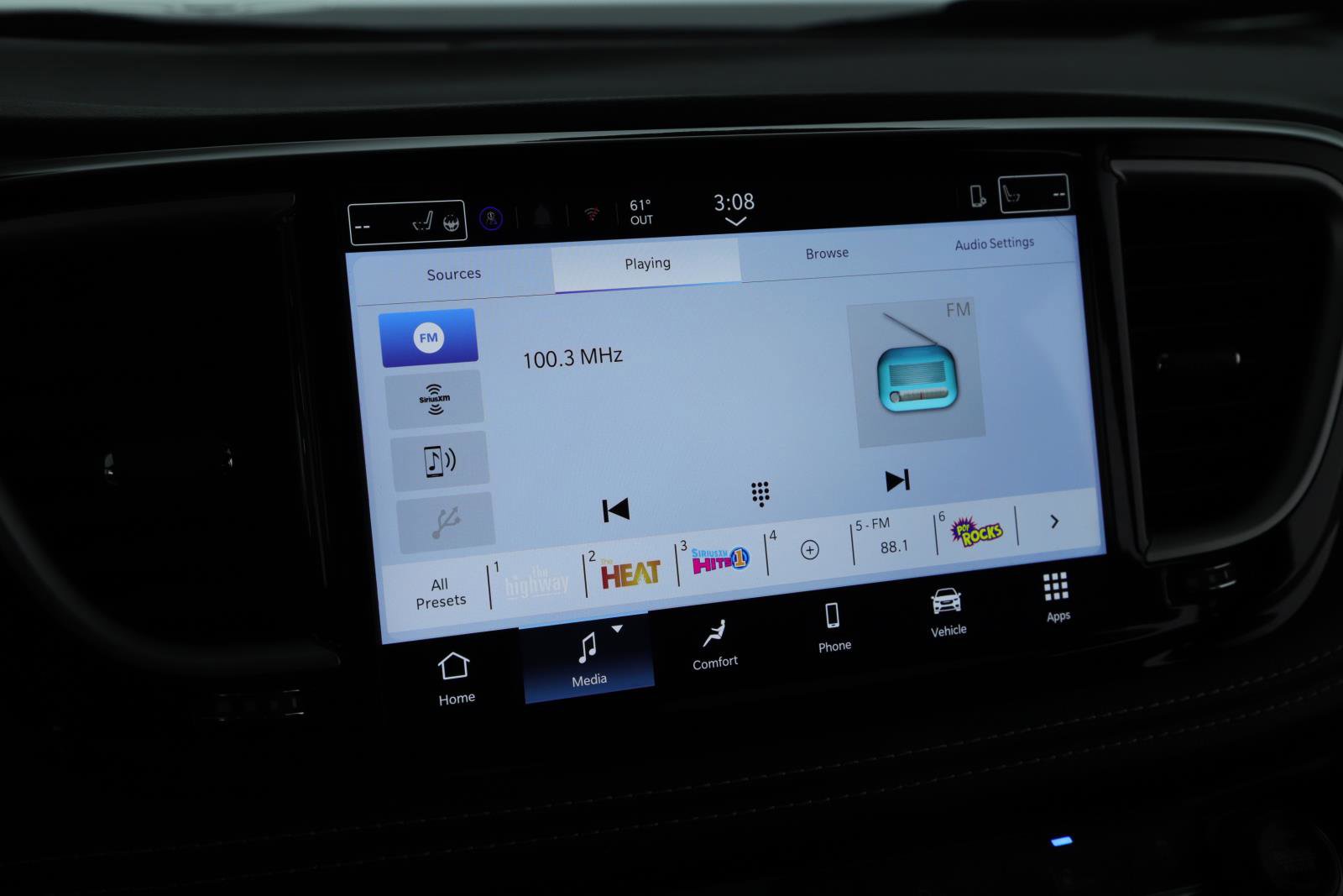 New 2026 Chrysler Pacifica Select image 13