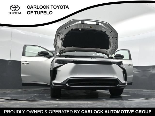 Used 2025 Toyota bZ4X FWD image 62