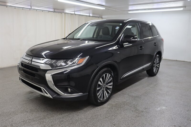 Used 2020 Mitsubishi Outlander GT AWD/4WD image 3