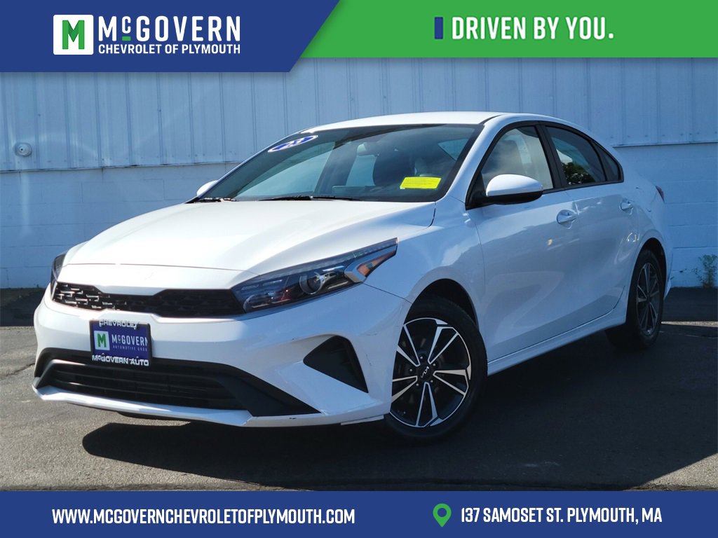 Used 2023 Kia Forte LXS image 1