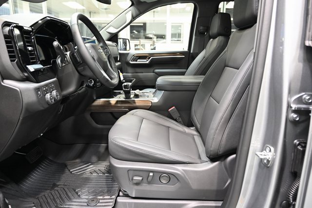New 2026 Chevrolet Silverado 1500 RST w/ RST All Star Premium Package image 12